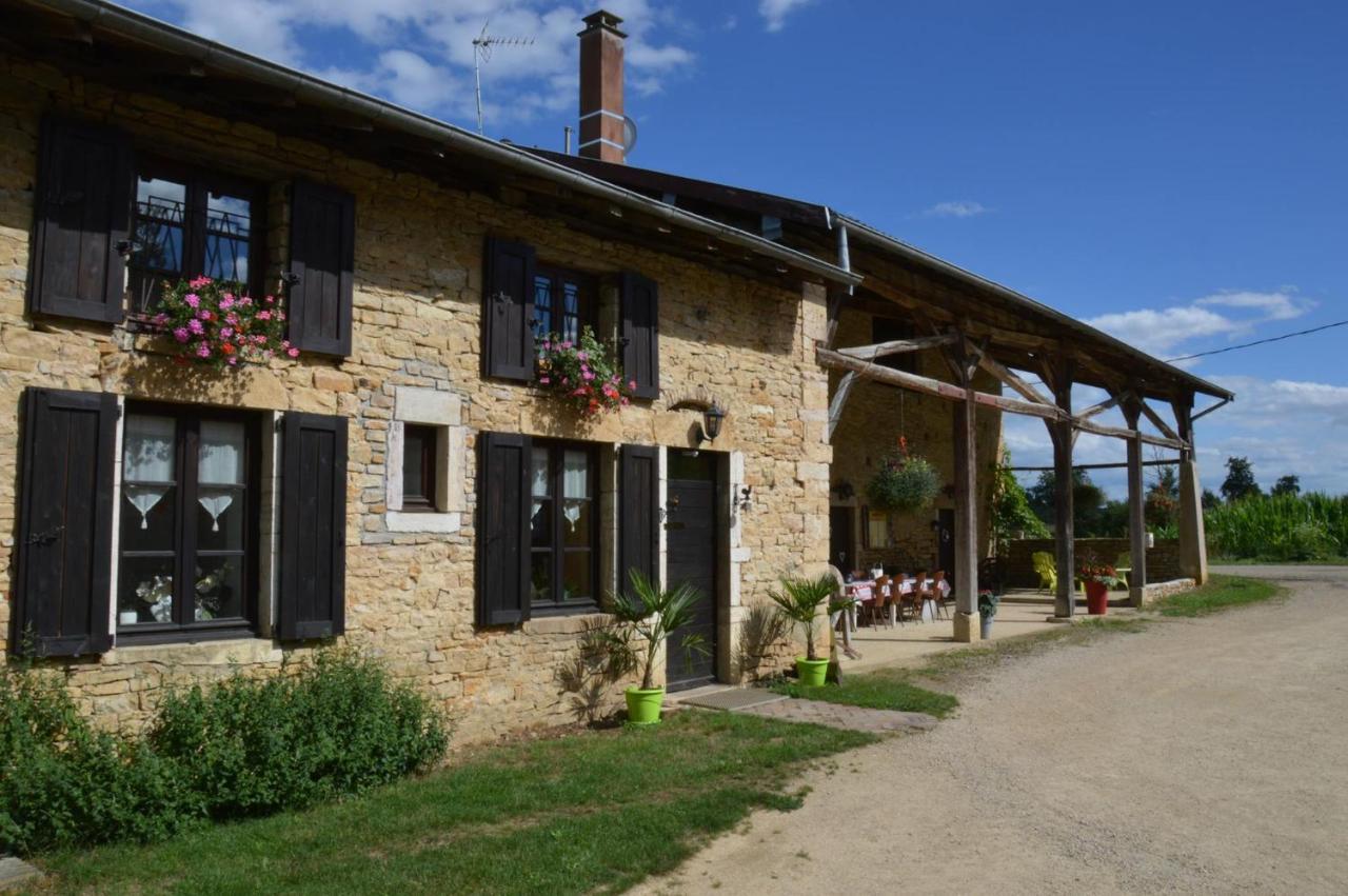 Le Moulin Du Fay Acomodação com café da manhã Villemotier Exterior foto